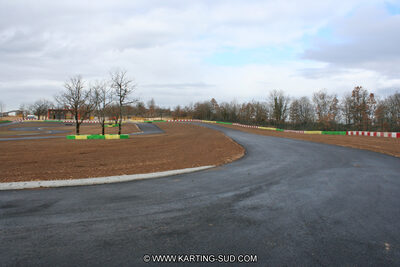 15/02/2011 : Photos du circuit de Cahors (travaux en cours) 2011 — karting