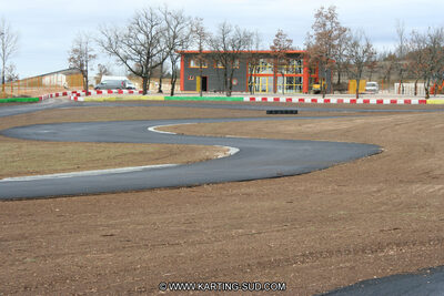 15/02/2011 : Photos du circuit de Cahors (travaux en cours) 2011 — karting