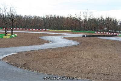 15/02/2011 : Photos du circuit de Cahors (travaux en cours) 2011 — karting