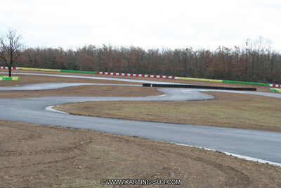 15/02/2011 : Photos du circuit de Cahors (travaux en cours) 2011 — karting
