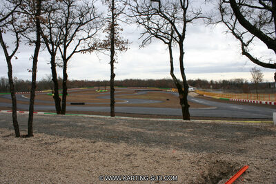 15/02/2011 : Photos du circuit de Cahors (travaux en cours) 2011 — karting