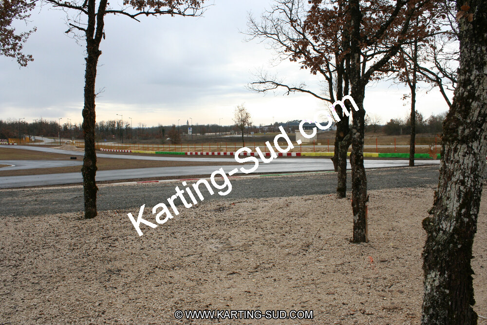 15/02/2011 : Photos du circuit de Cahors (travaux en cours) 2011 — karting