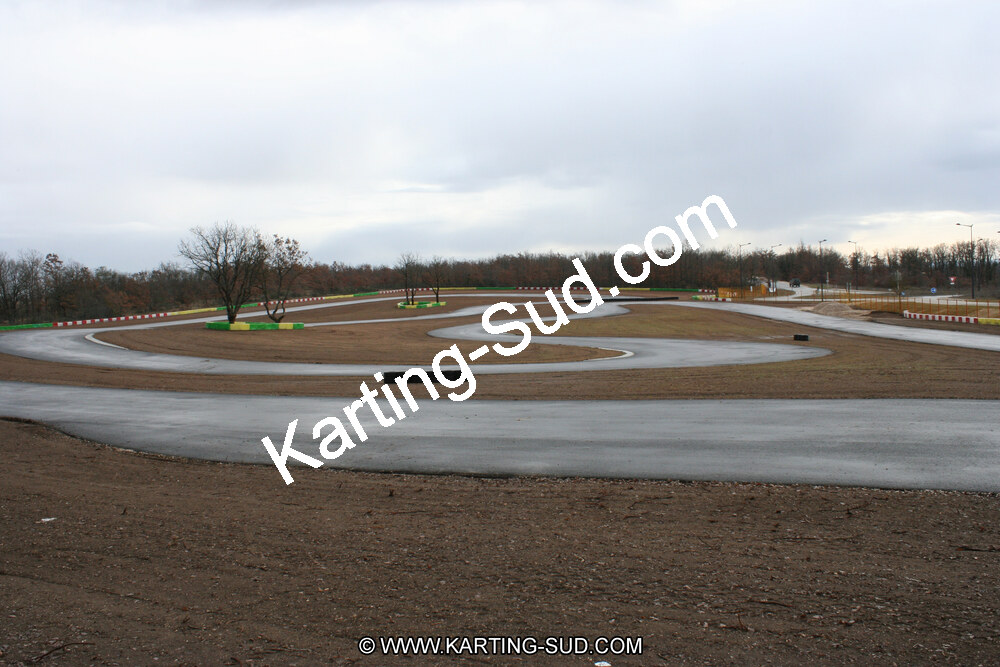 15/02/2011 : Photos du circuit de Cahors (travaux en cours) 2011 — karting