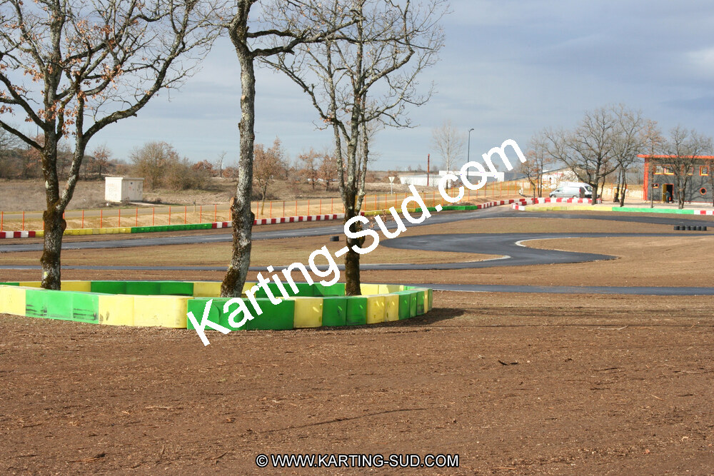 15/02/2011 : Photos du circuit de Cahors (travaux en cours) 2011 — karting