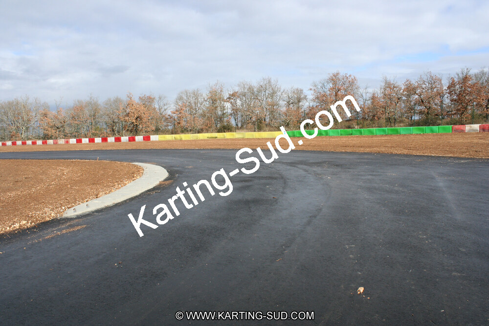 15/02/2011 : Photos du circuit de Cahors (travaux en cours) 2011 — karting
