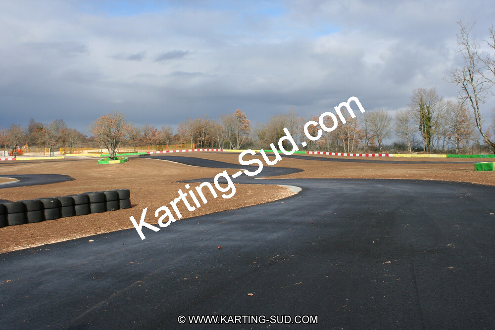 15/02/2011 : Photos du circuit de Cahors (travaux en cours) 2011 — karting