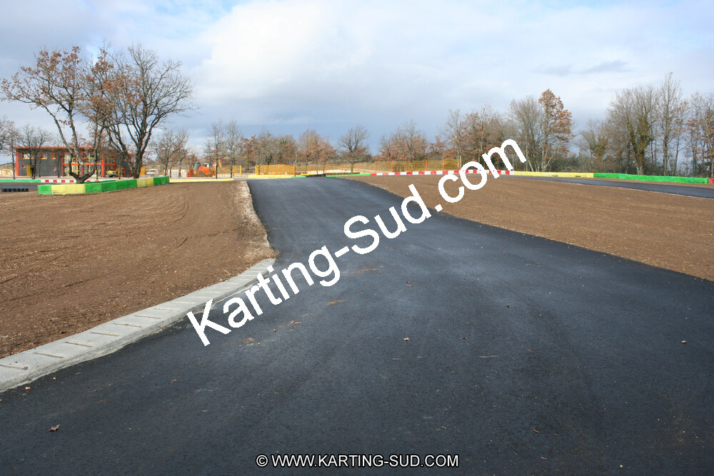 15/02/2011 : Photos du circuit de Cahors (travaux en cours) 2011 — karting