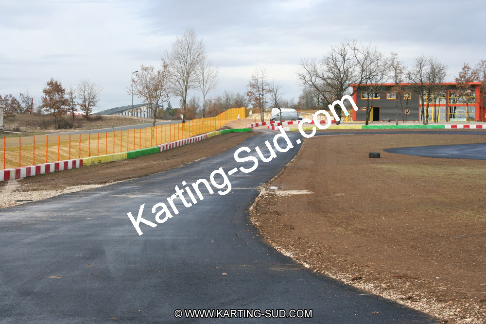 15/02/2011 : Photos du circuit de Cahors (travaux en cours) 2011 — karting
