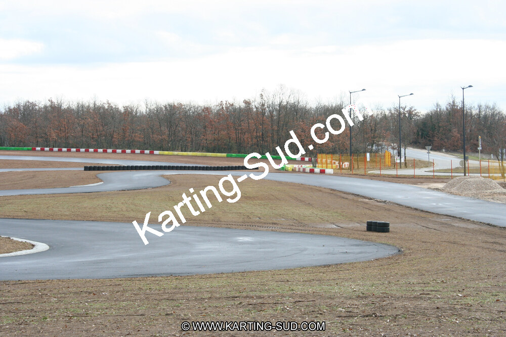 15/02/2011 : Photos du circuit de Cahors (travaux en cours) 2011 — karting