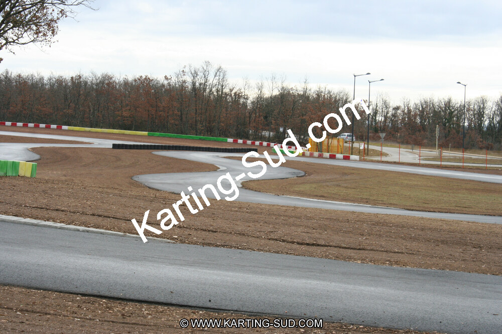 15/02/2011 : Photos du circuit de Cahors (travaux en cours) 2011 — karting