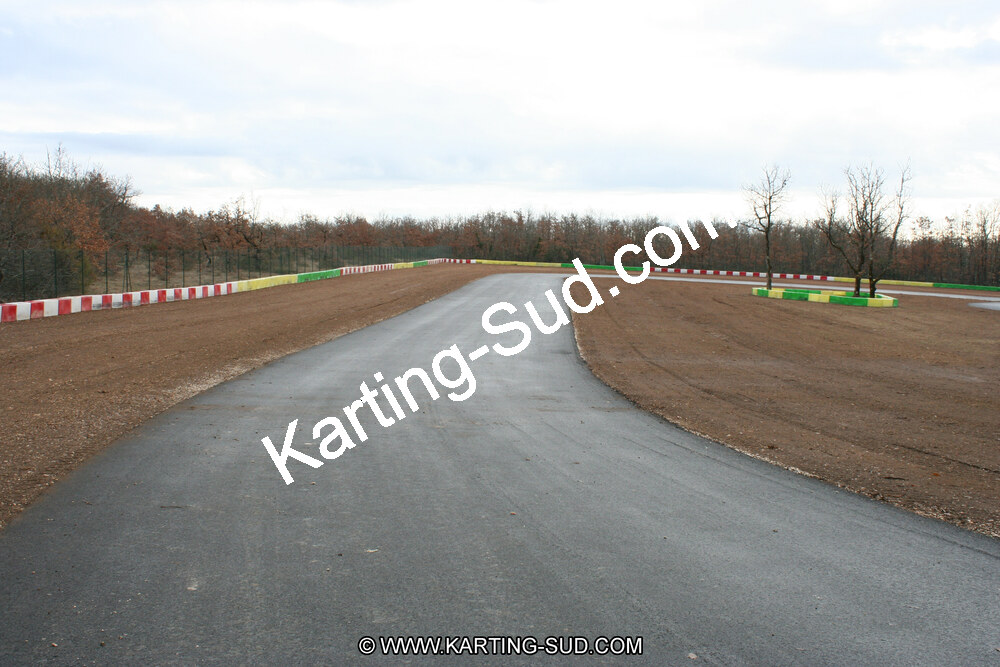 15/02/2011 : Photos du circuit de Cahors (travaux en cours) 2011 — karting