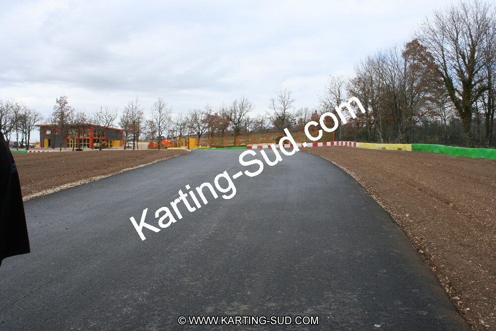 15/02/2011 : Photos du circuit de Cahors (travaux en cours) 2011 — karting
