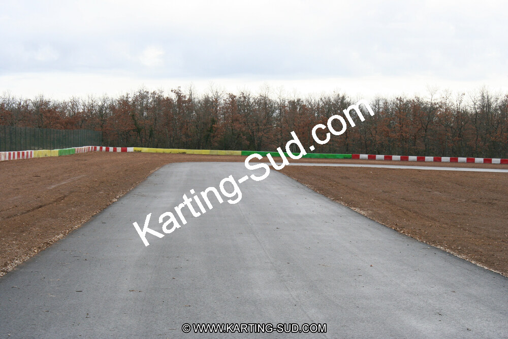 15/02/2011 : Photos du circuit de Cahors (travaux en cours) 2011 — karting