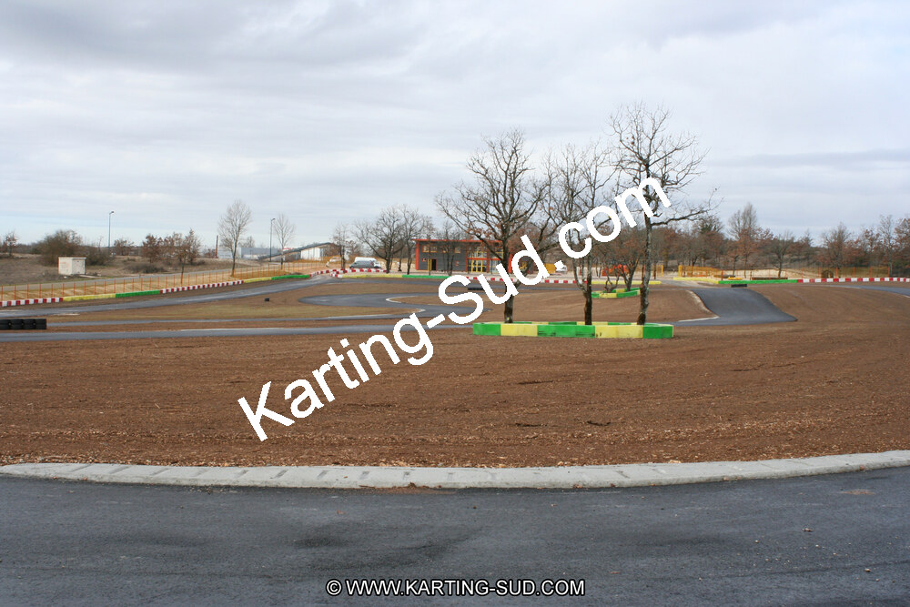 15/02/2011 : Photos du circuit de Cahors (travaux en cours) 2011 — karting
