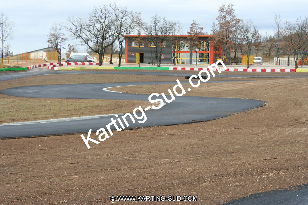 15/02/2011 : Photos du circuit de Cahors (travaux en cours) 2011 — karting