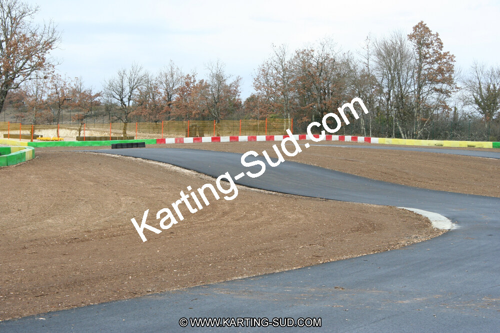 15/02/2011 : Photos du circuit de Cahors (travaux en cours) 2011 — karting