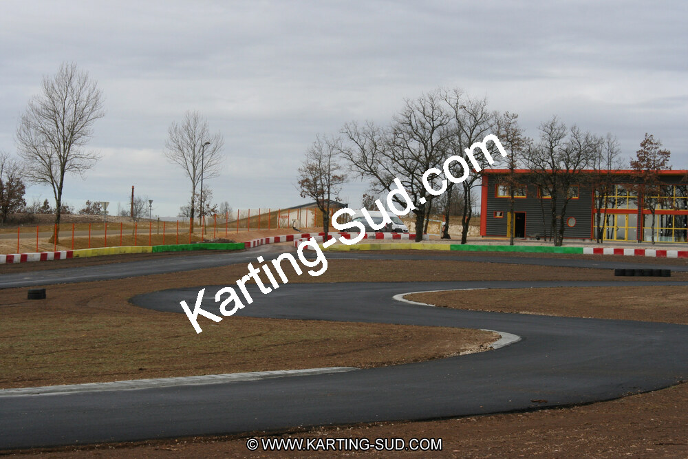 15/02/2011 : Photos du circuit de Cahors (travaux en cours) 2011 — karting