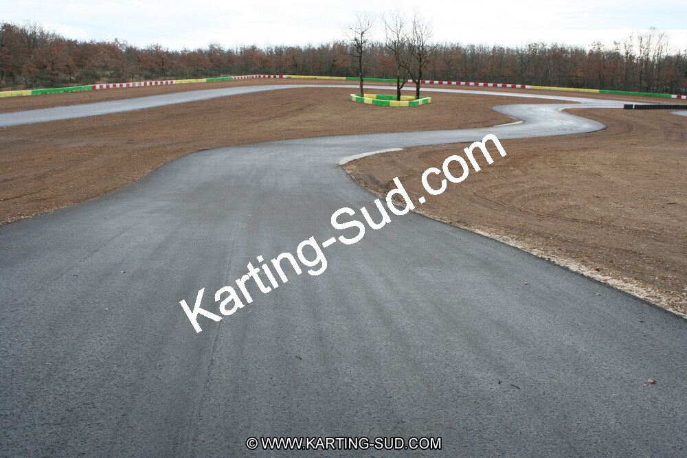 15/02/2011 : Photos du circuit de Cahors (travaux en cours) 2011 — karting