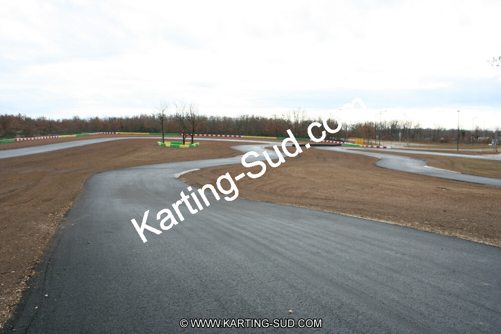 15/02/2011 : Photos du circuit de Cahors (travaux en cours) 2011 — karting