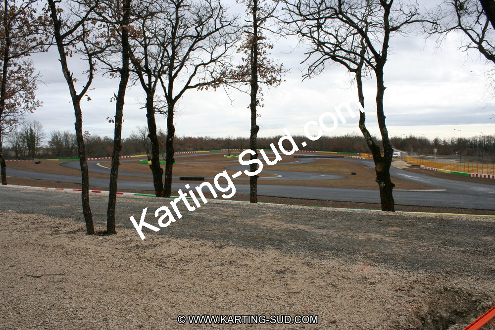 15/02/2011 : Photos du circuit de Cahors (travaux en cours) 2011 — karting
