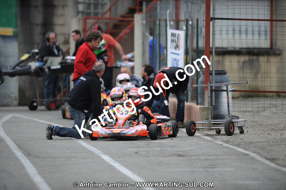 27/02/2011 : 1ère manche du Trophée Vincent Sanchez à Lavelanet (Photos Antoine Camblor) 2011 — karting