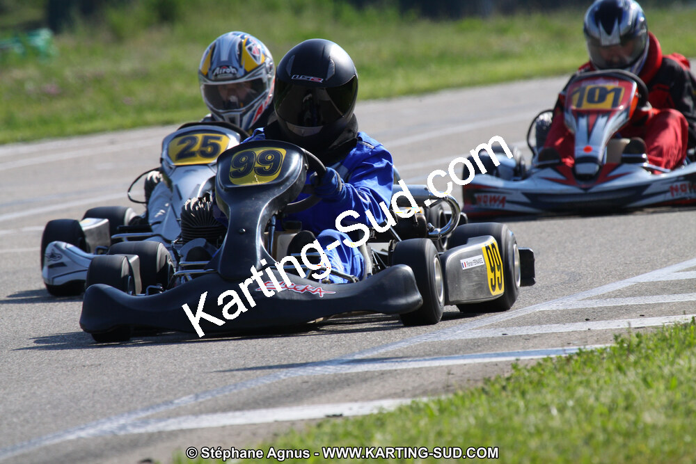 01/05/2011 : 3ème manche du Championnat du Sud à Alès (Photos Stéphane Agnus) 2011 — karting