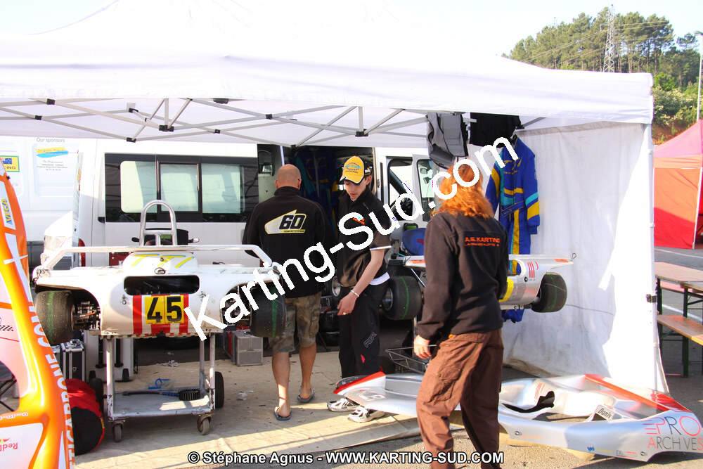 01/05/2011 : 3ème manche du Championnat du Sud à Alès (Photos Stéphane Agnus) 2011 — karting