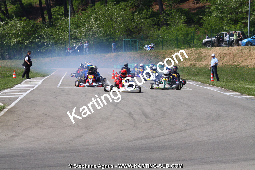 01/05/2011 : 3ème manche du Championnat du Sud à Alès (Photos Stéphane Agnus) 2011 — karting