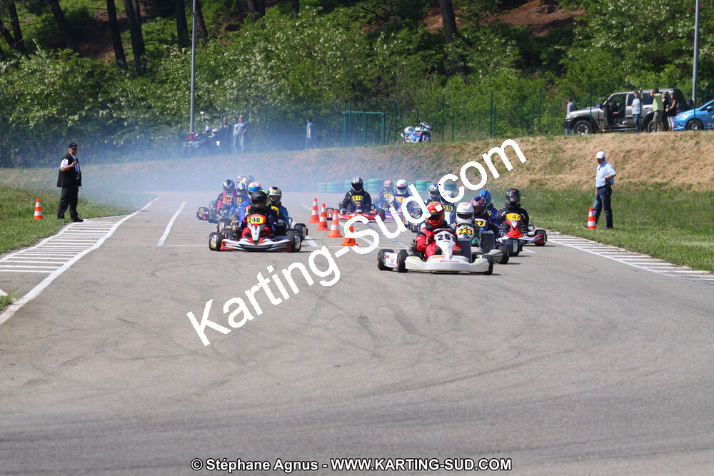 01/05/2011 : 3ème manche du Championnat du Sud à Alès (Photos Stéphane Agnus) 2011 — karting