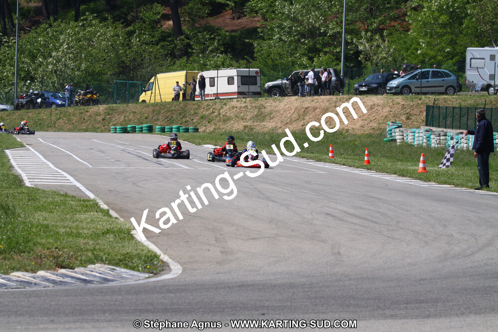 01/05/2011 : 3ème manche du Championnat du Sud à Alès (Photos Stéphane Agnus) 2011 — karting