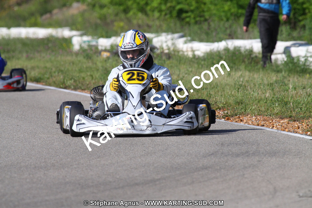01/05/2011 : 3ème manche du Championnat du Sud à Alès (Photos Stéphane Agnus) 2011 — karting