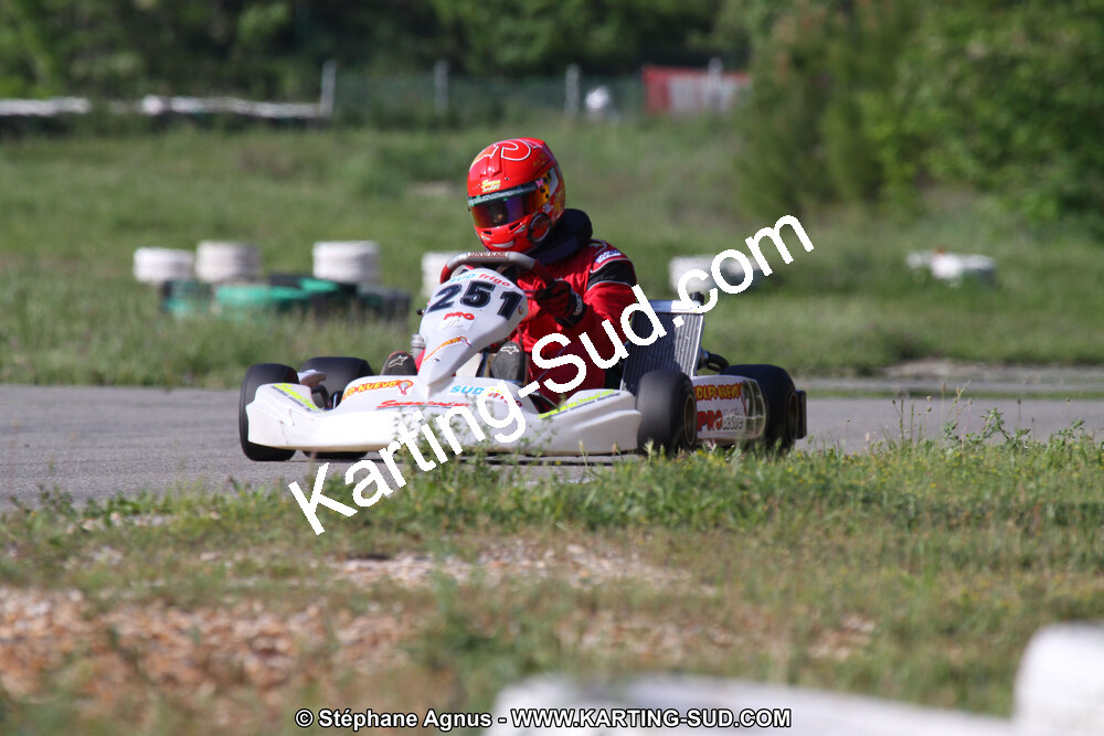 01/05/2011 : 3ème manche du Championnat du Sud à Alès (Photos Stéphane Agnus) 2011 — karting