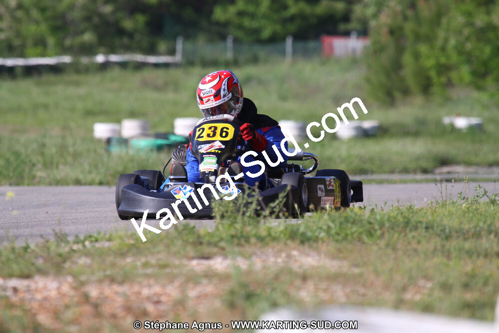 01/05/2011 : 3ème manche du Championnat du Sud à Alès (Photos Stéphane Agnus) 2011 — karting