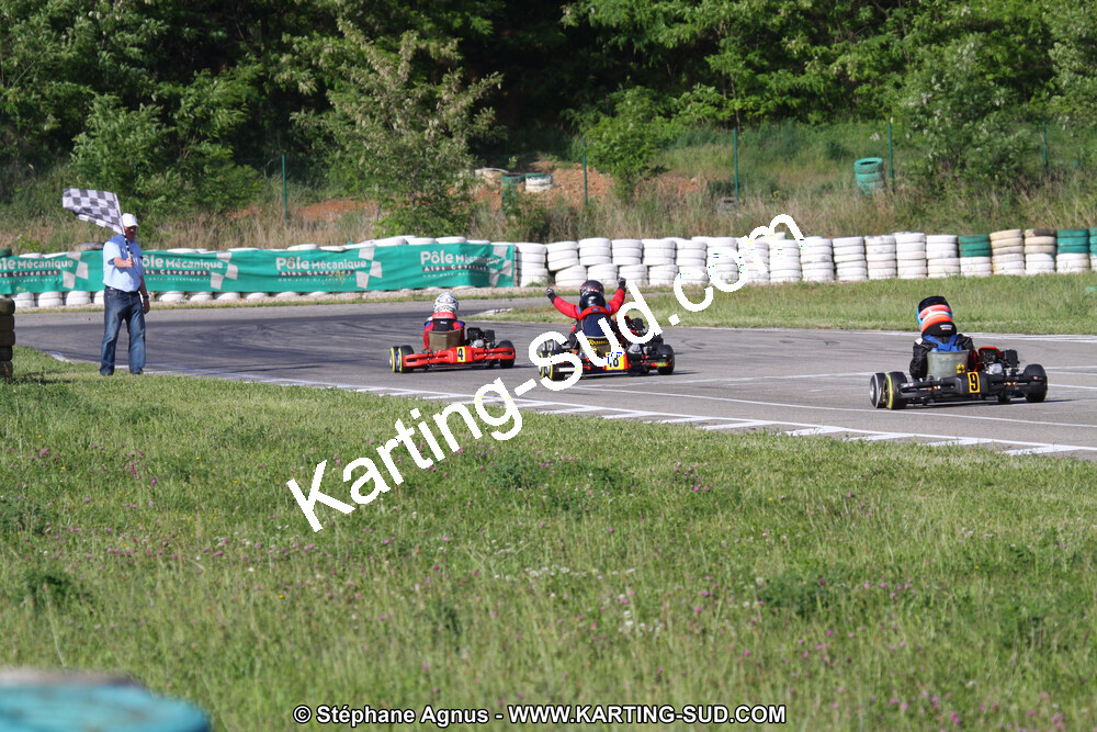 01/05/2011 : 3ème manche du Championnat du Sud à Alès (Photos Stéphane Agnus) 2011 — karting