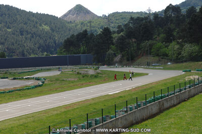 01/05/2011 : 3ème manche du Championnat du Sud à Alès (Photos Antoine Camblor) 2011 — karting
