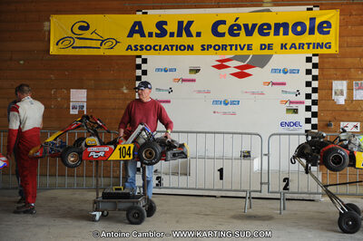 01/05/2011 : 3ème manche du Championnat du Sud à Alès (Photos Antoine Camblor) 2011 — karting