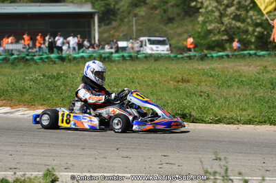 01/05/2011 : 3ème manche du Championnat du Sud à Alès (Photos Antoine Camblor) 2011 — karting