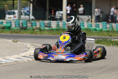 01/05/2011 : 3ème manche du Championnat du Sud à Alès (Photos Antoine Camblor) 2011 — karting