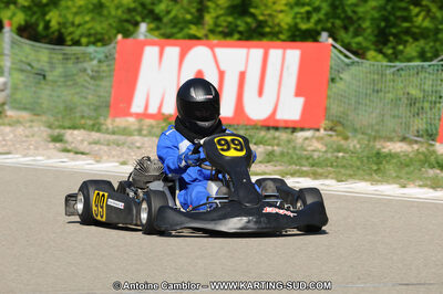 01/05/2011 : 3ème manche du Championnat du Sud à Alès (Photos Antoine Camblor) 2011 — karting