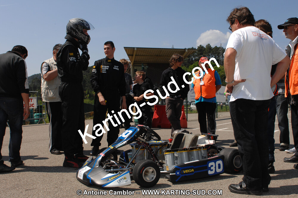 01/05/2011 : 3ème manche du Championnat du Sud à Alès (Photos Antoine Camblor) 2011 — karting