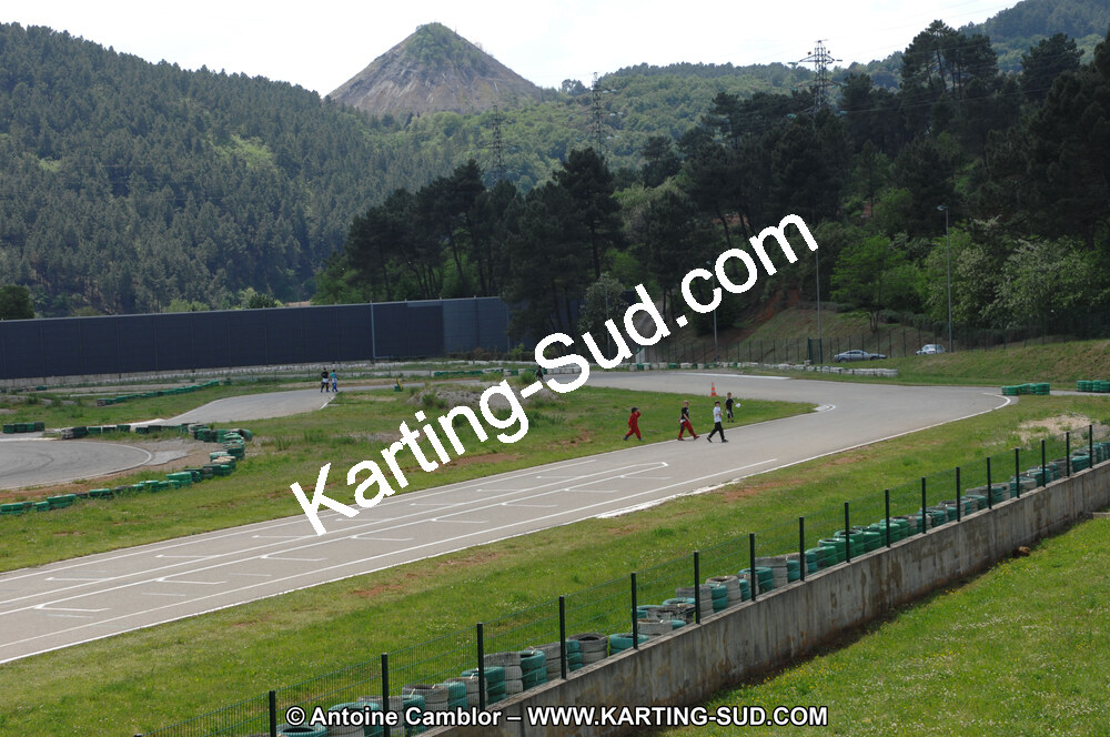 01/05/2011 : 3ème manche du Championnat du Sud à Alès (Photos Antoine Camblor) 2011 — karting