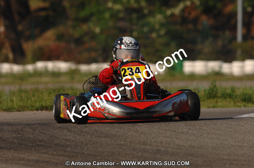 01/05/2011 : 3ème manche du Championnat du Sud à Alès (Photos Antoine Camblor) 2011 — karting