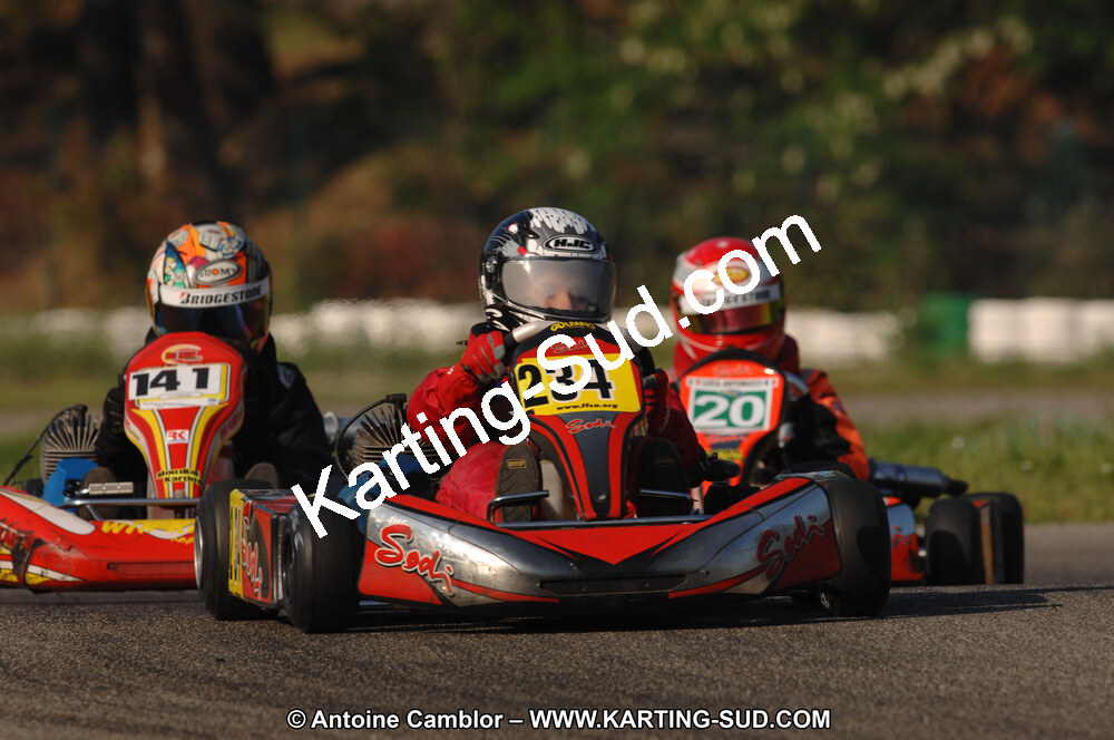 01/05/2011 : 3ème manche du Championnat du Sud à Alès (Photos Antoine Camblor) 2011 — karting