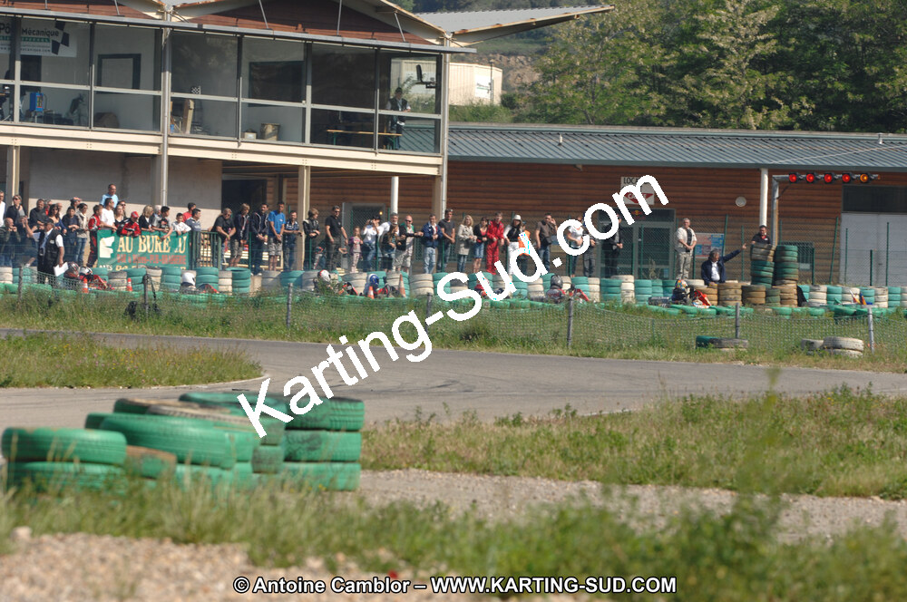 01/05/2011 : 3ème manche du Championnat du Sud à Alès (Photos Antoine Camblor) 2011 — karting