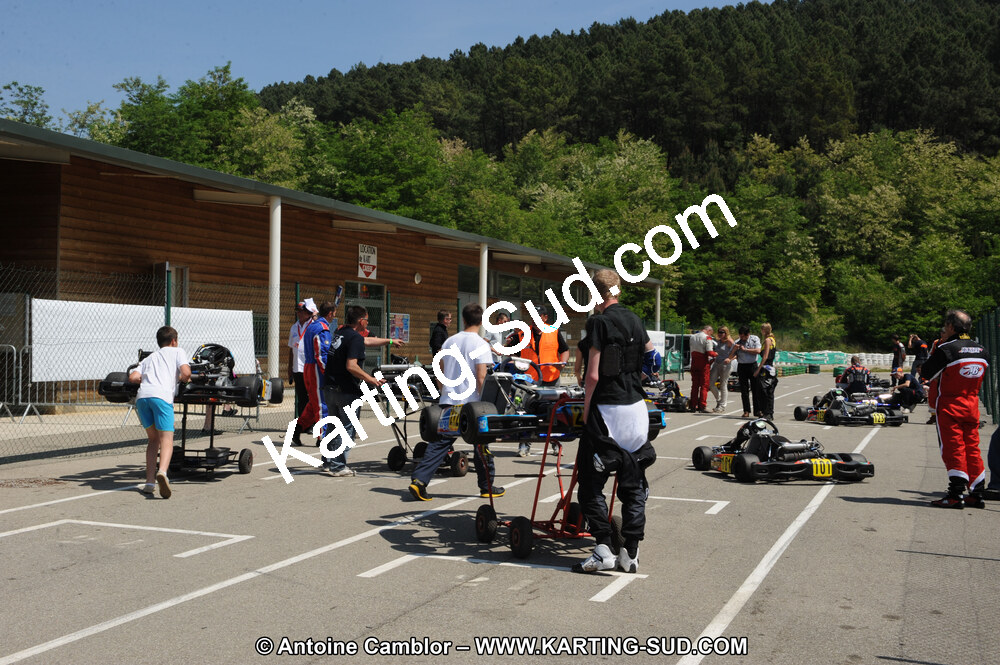 01/05/2011 : 3ème manche du Championnat du Sud à Alès (Photos Antoine Camblor) 2011 — karting