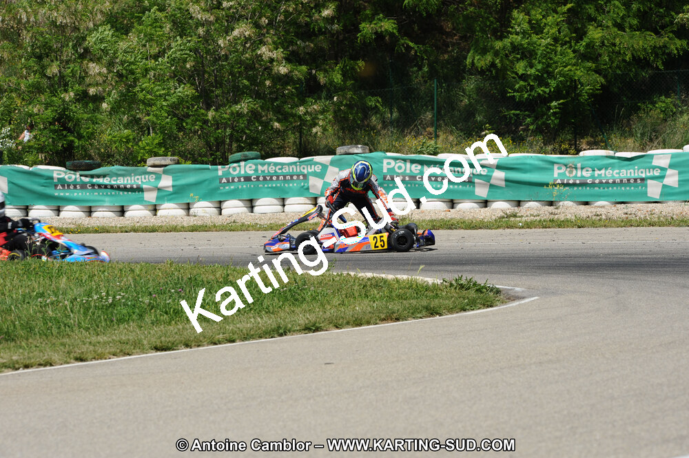 01/05/2011 : 3ème manche du Championnat du Sud à Alès (Photos Antoine Camblor) 2011 — karting