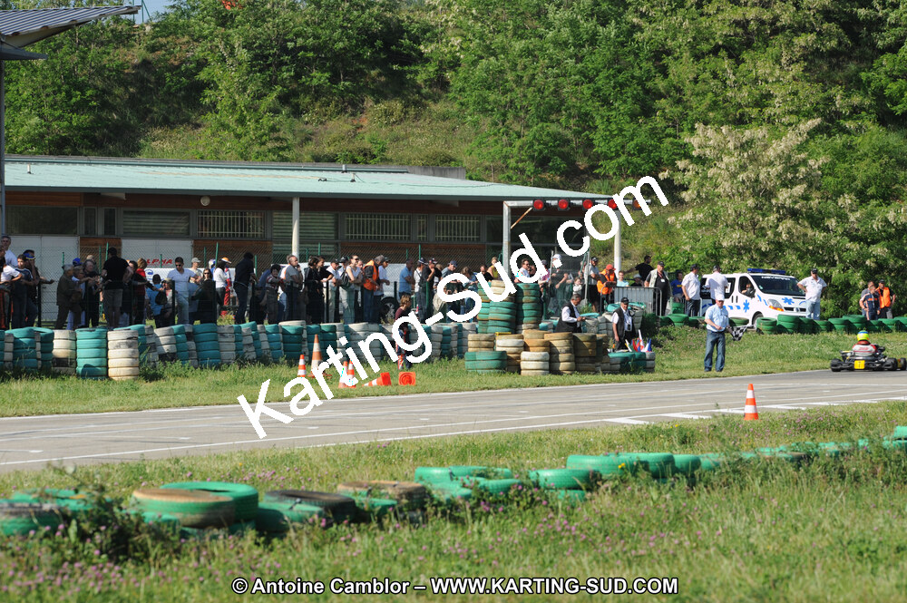 01/05/2011 : 3ème manche du Championnat du Sud à Alès (Photos Antoine Camblor) 2011 — karting