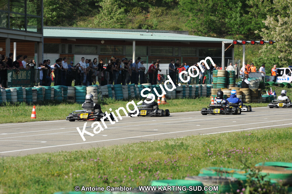 01/05/2011 : 3ème manche du Championnat du Sud à Alès (Photos Antoine Camblor) 2011 — karting