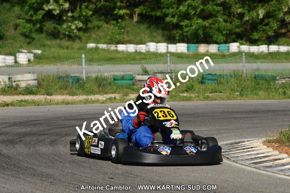 01/05/2011 : 3ème manche du Championnat du Sud à Alès (Photos Antoine Camblor) 2011 — karting