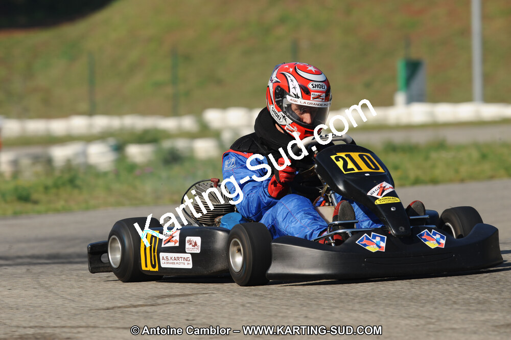 01/05/2011 : 3ème manche du Championnat du Sud à Alès (Photos Antoine Camblor) 2011 — karting